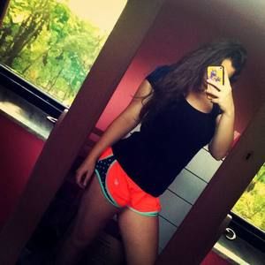 Meet your Posher, Jenna